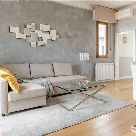 Apartment Penthouse With Private Terrace On *