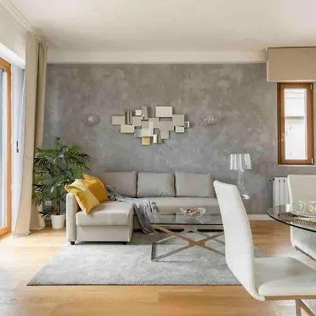 Penthouse With Private Terrace On Apartment Florence